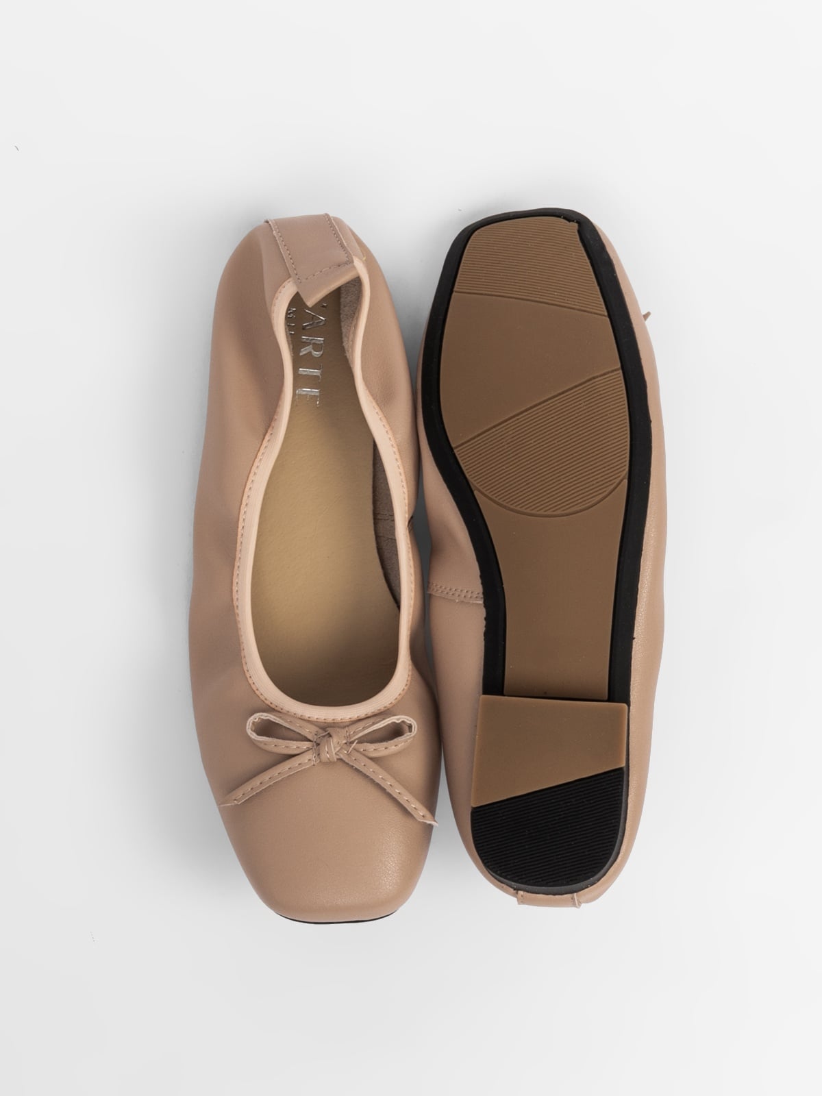 Women's shoes